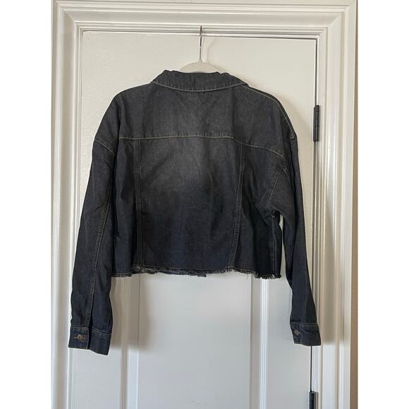 NWT Bebe The Crop With   EMBELLISHED YOKE Size XL - Picture 6 of 8